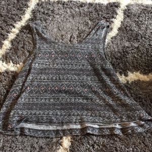 A grey mudd crop top